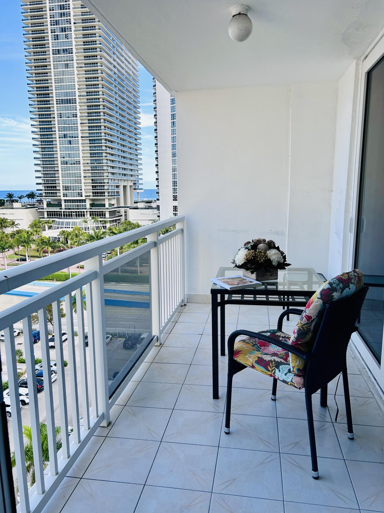 En Venta 1849 S OCEAN Drive 1105, Hallandale Beach, FL 33009, Hallandale Beach, FL 33009