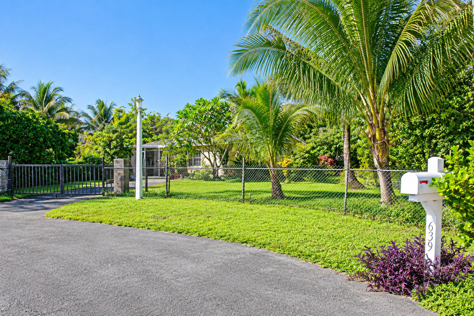 En Venta 639 MADELINE Court, West Palm Beach, FL 33413, West Palm Beach, FL 33413