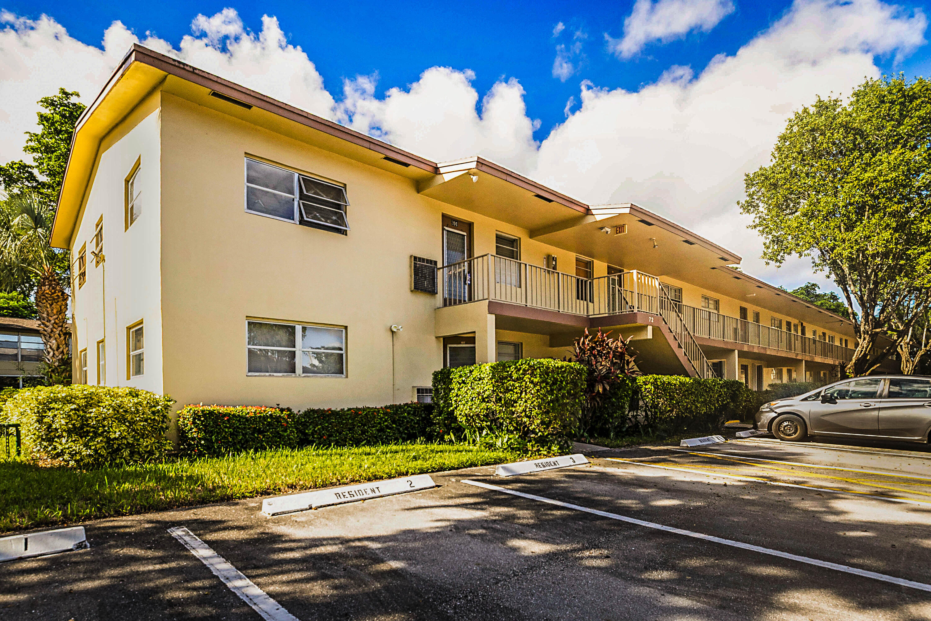 En Venta 441 NW 76th Avenue 101, Margate, FL 33063, Margate, FL 33063