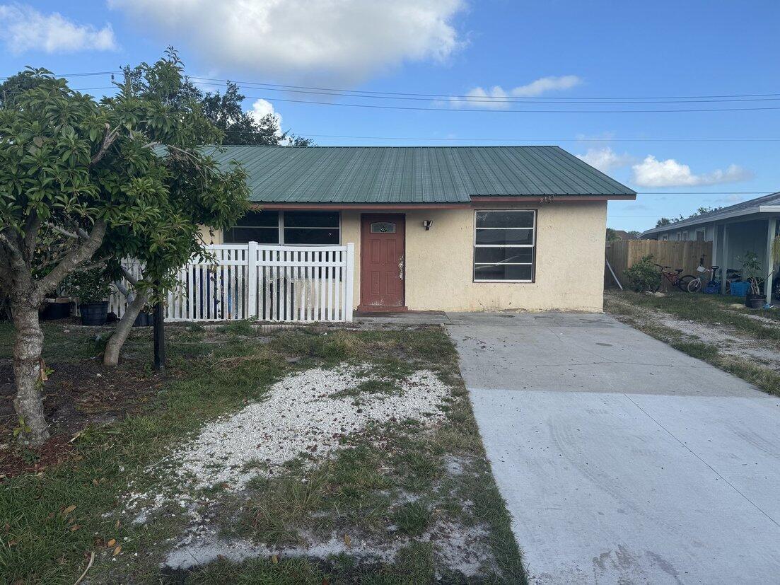 En Venta 4578 SE SALVATORI, Stuart, FL 34997, Stuart, FL 34997