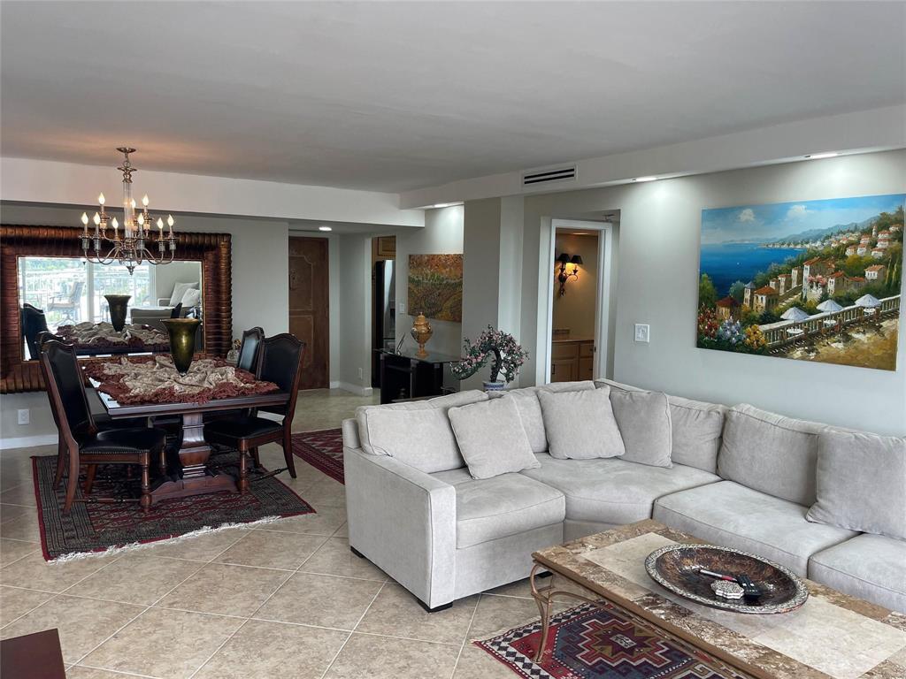 En Renta 427 Golden Isles Drive 14c, Hallandale Beach, FL 33009, Hallandale Beach, FL 33009