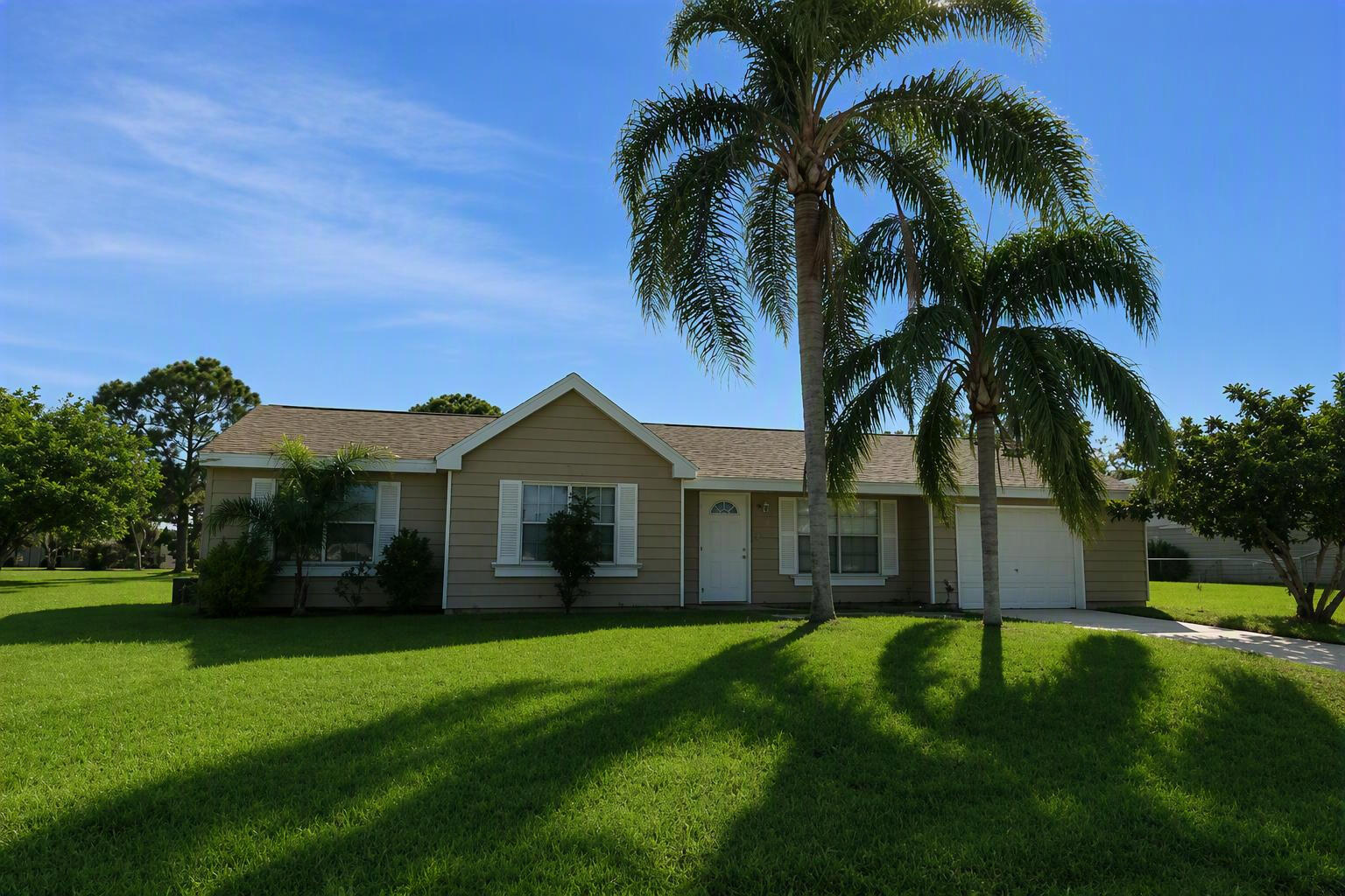 En Renta 374 SW Eastport Circle, Port St. Lucie, FL 34953, Port St. Lucie, FL 34953