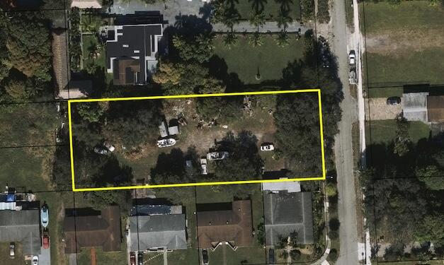 En Venta 17400 NW 20th Avenue, Miami Gardens, FL 33056, Miami Gardens, FL 33056
