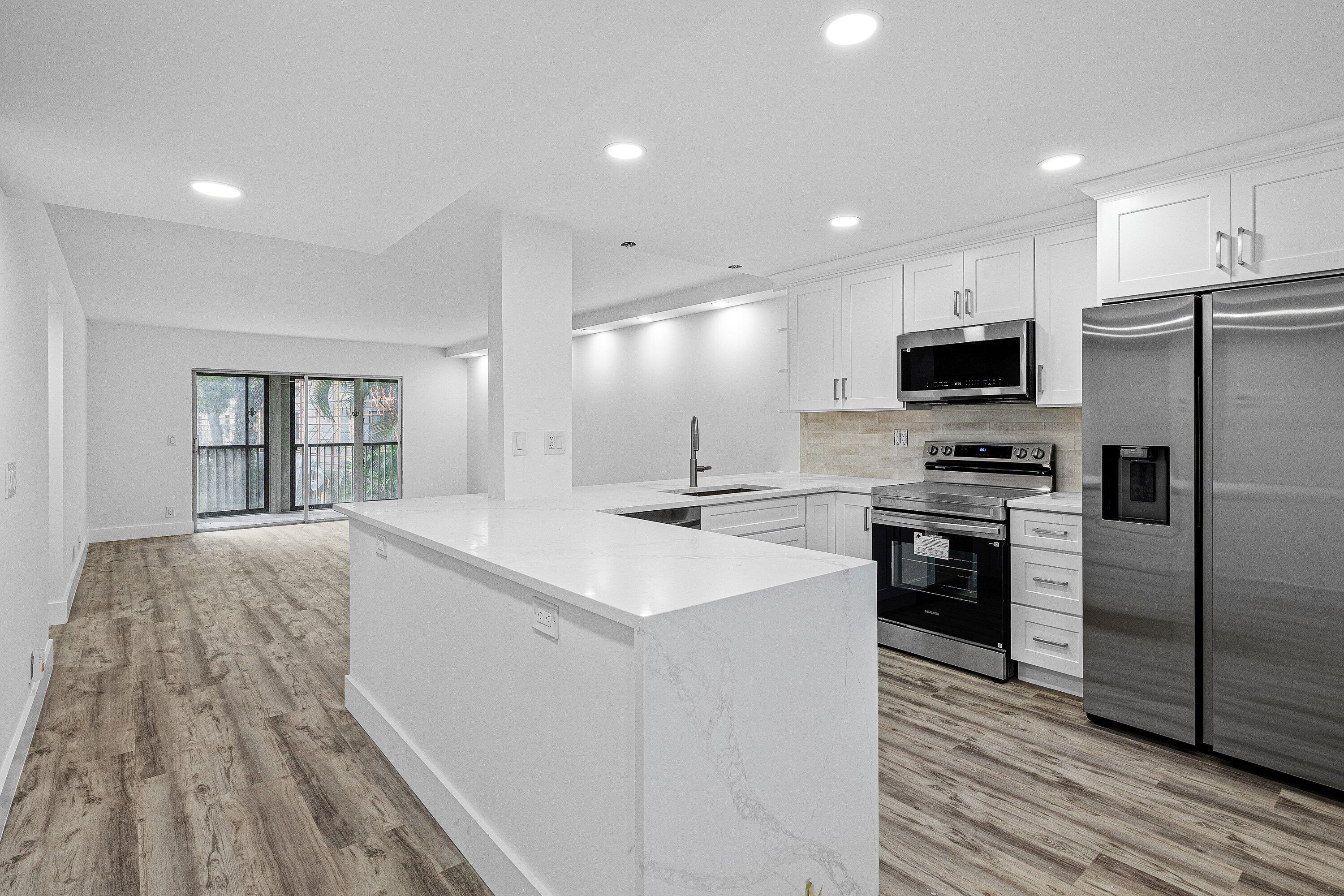 En Venta 6585 Kensington Lane Apt 207, Delray Beach, FL 33446, Delray Beach, FL 33446