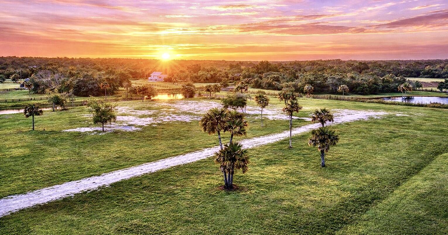 En Venta 2452 SE 130TH Way, Okeechobee, FL 34974, Okeechobee, FL 34974
