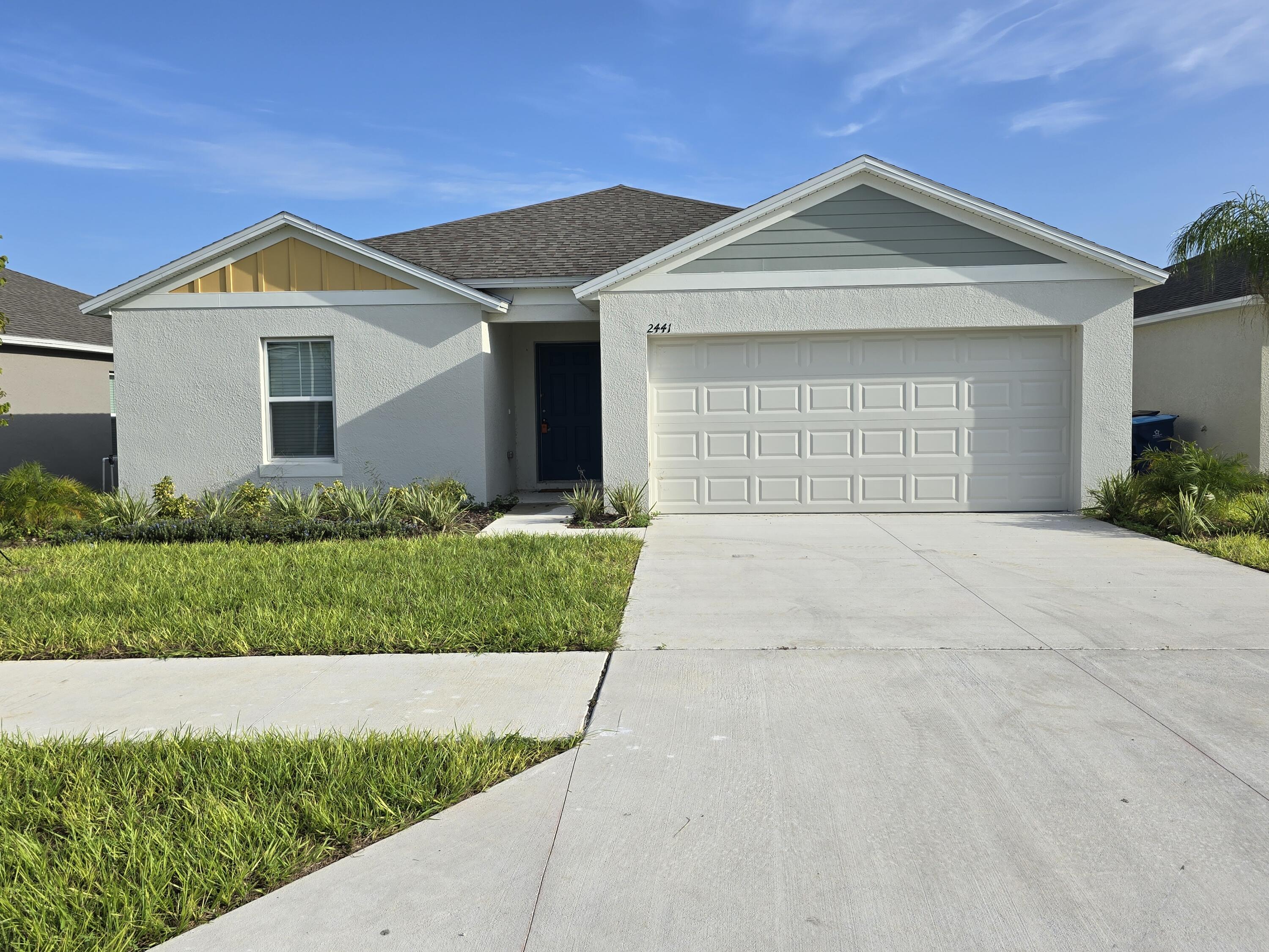 En Venta 2441 OAKWOOD Lane, Davenport, FL 33837, Davenport, FL 33837