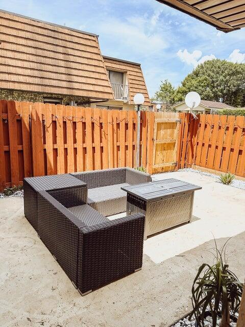 En Renta 1402 NEBRASKA Avenue 3A, Fort Pierce, FL 34950, Fort Pierce, FL 34950