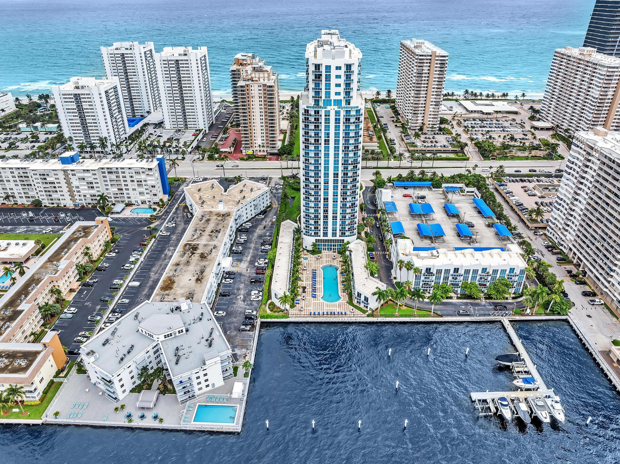 En Renta 1945 S Ocean Drive Unit 502, Hallandale Beach, FL 33009, Hallandale Beach, FL 33009