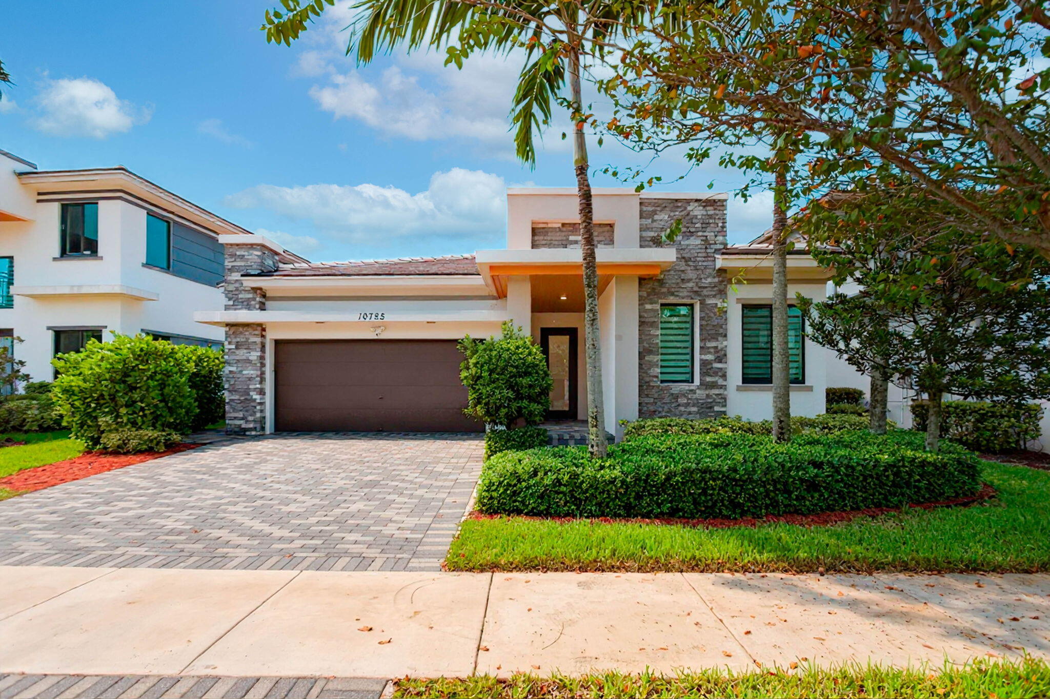 En Venta 10785 PACIFICA Way, Parkland, FL 33076, Parkland, FL 33076