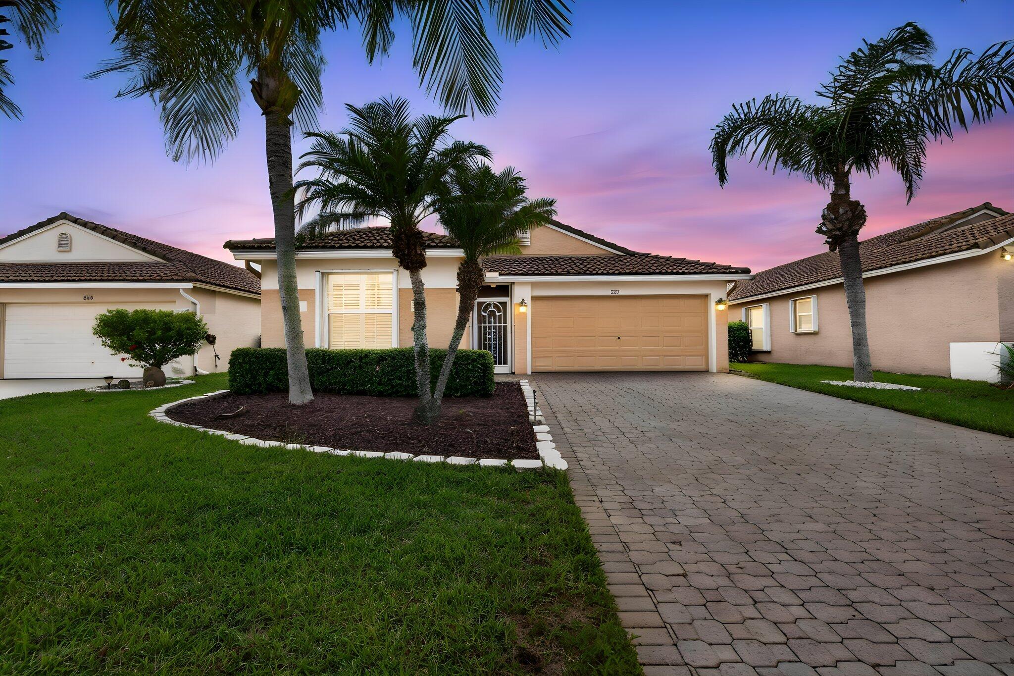 En Venta 827 NW Greenwich Court, Port St. Lucie, FL 34983, Port St. Lucie, FL 34983