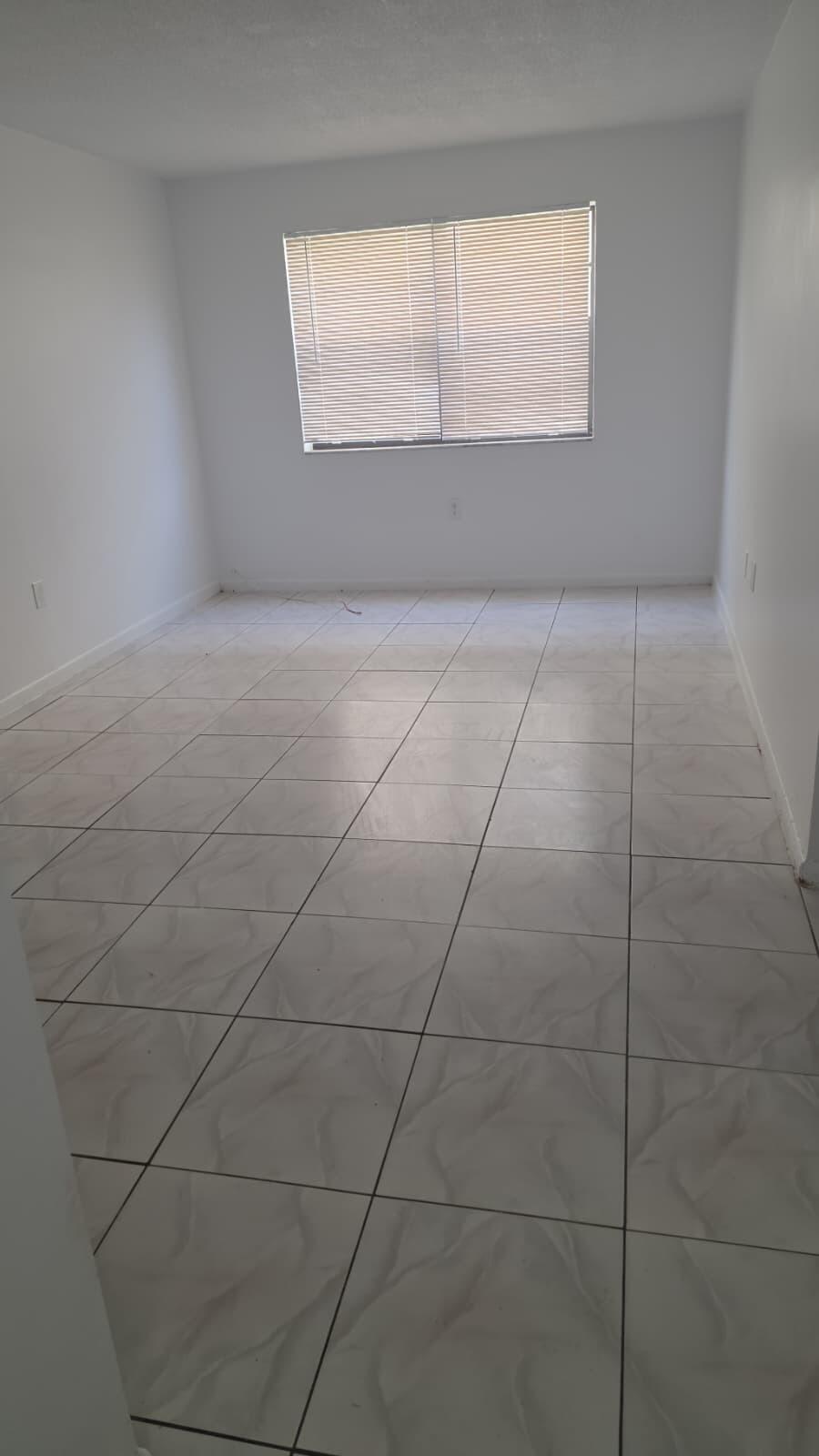 En Renta 2175 NE 169TH Street 102, North Miami Beach, FL 33162, North Miami Beach, FL 33162