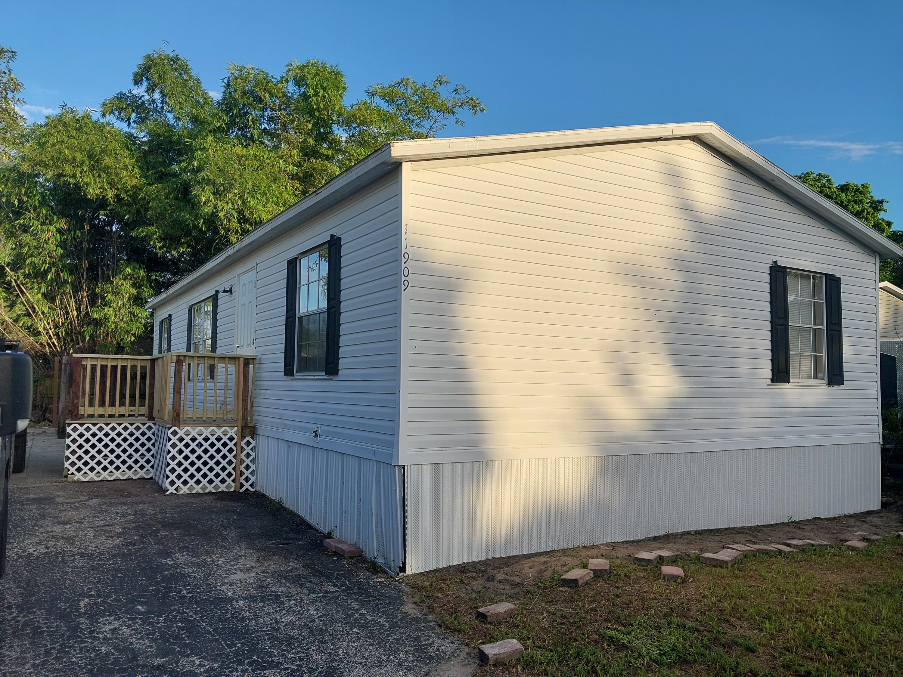 En Venta 11909 COVE Place, Watergate, FL 33428, Watergate, FL 33428