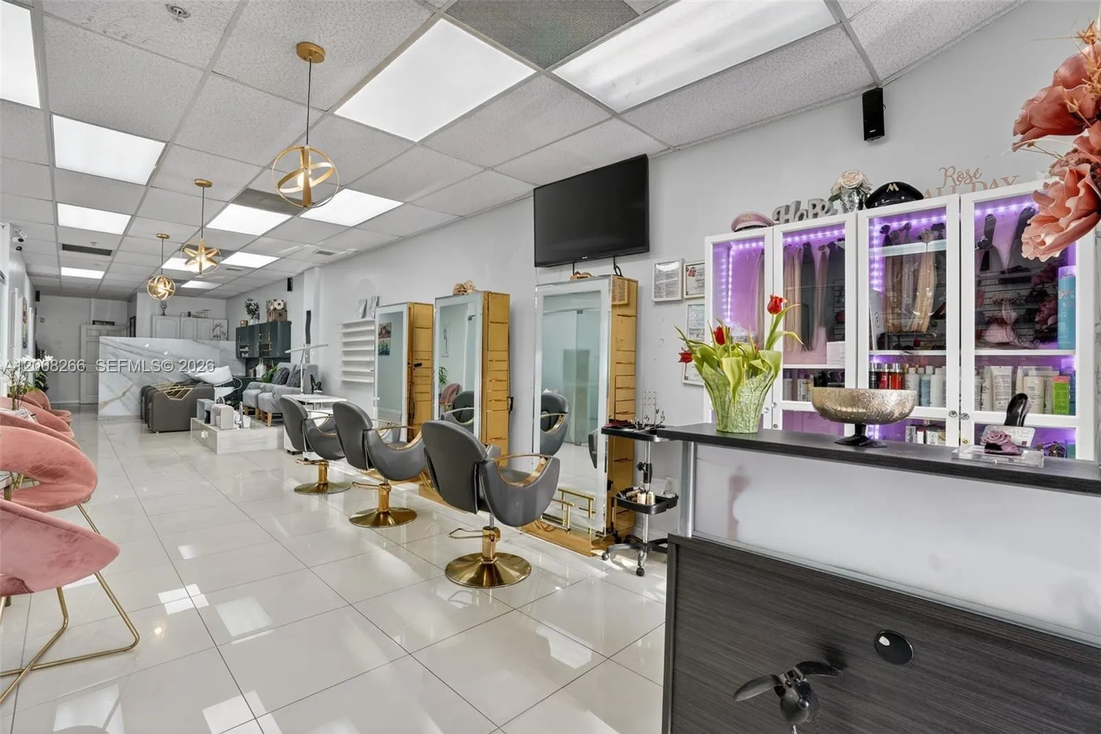 En Venta Beauty Salon Beauty Salon For Sale On West Kendall, Miami, FL 33175, Miami, FL 33175