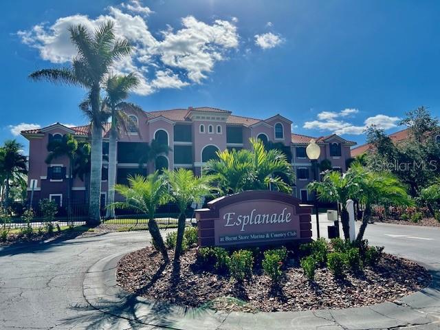 Foto de propiedad en 24417 BALTIC AVE #1102 PUNTA GORDA con MLS# C7500543