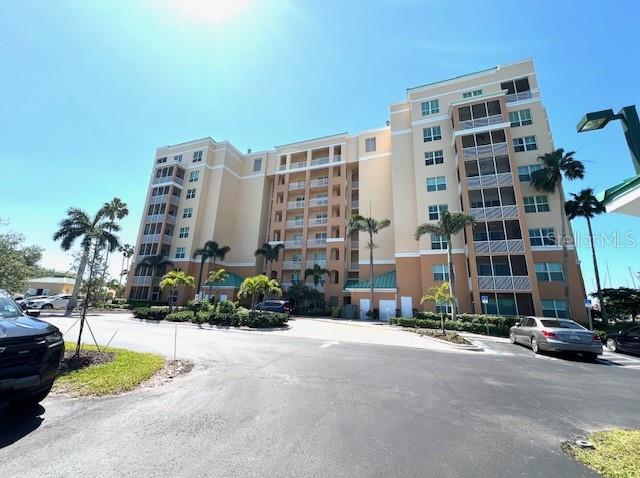 Foto de propiedad en 2060 MATECUMBE KEY RD #2701 PUNTA GORDA con MLS# C7504957