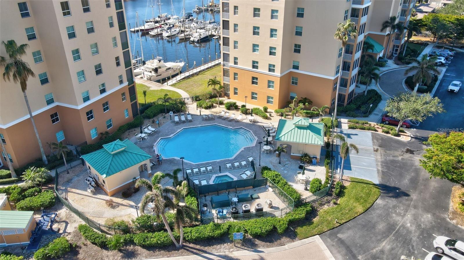 En Venta 2090 MATECUMBE KEY RD #1207, PUNTA GORDA, FL 33955