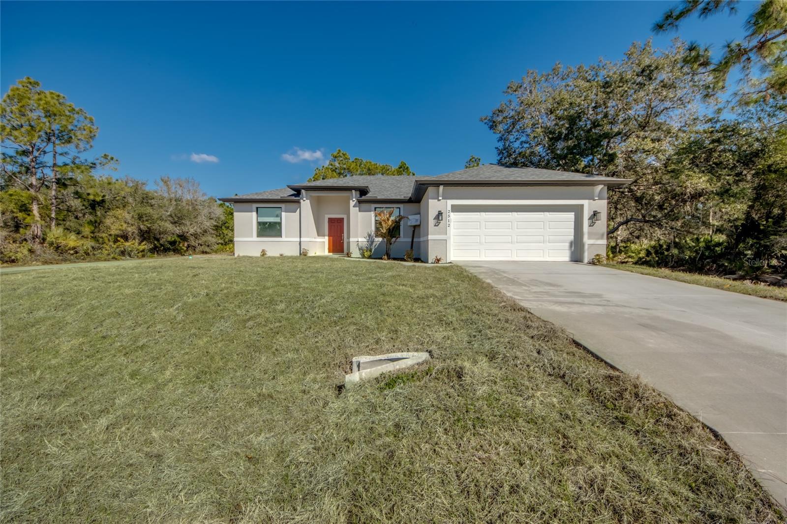 Foto de propiedad en 2512 48TH ST W LEHIGH ACRES con MLS# C7521867