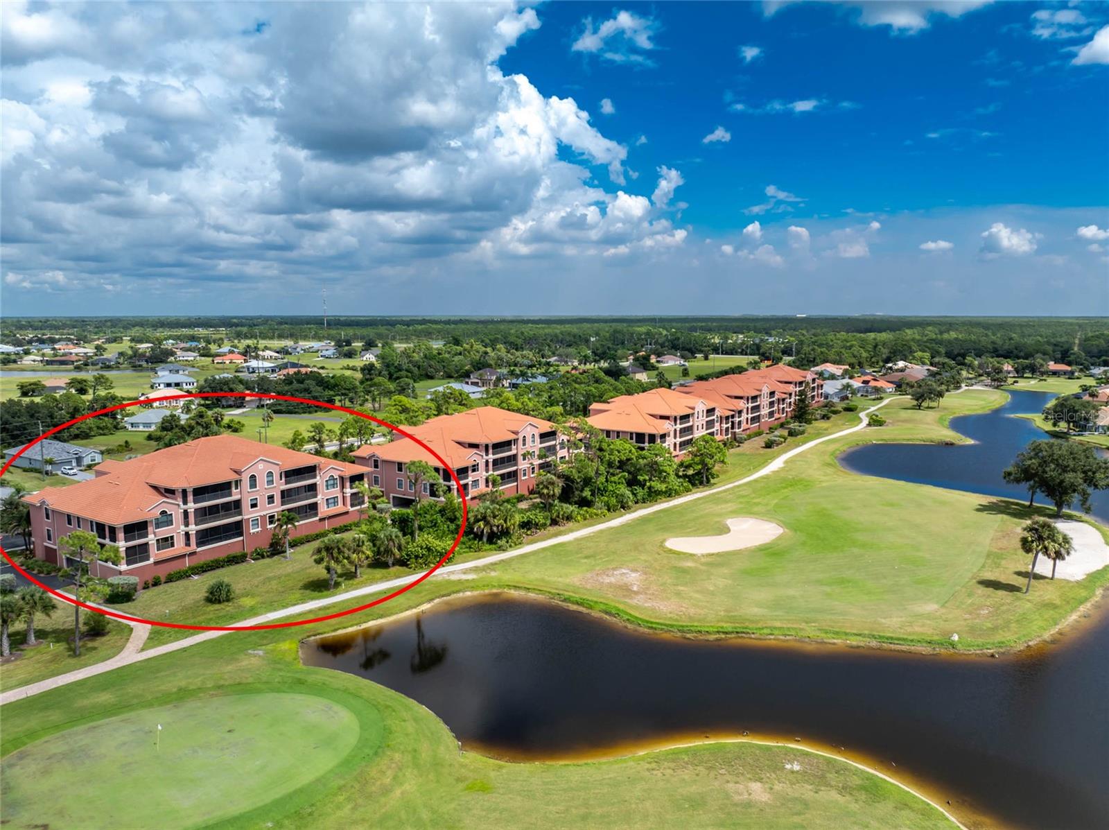 Foto de propiedad en 24351 BALTIC AVE #203 PUNTA GORDA con MLS# C7525149