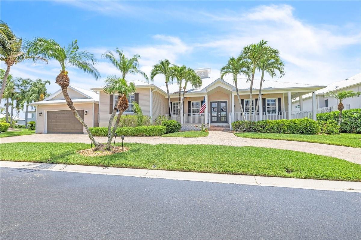 En Venta 6050 TIDEWATER ISLAND CIR, FORT MYERS, FL 33908