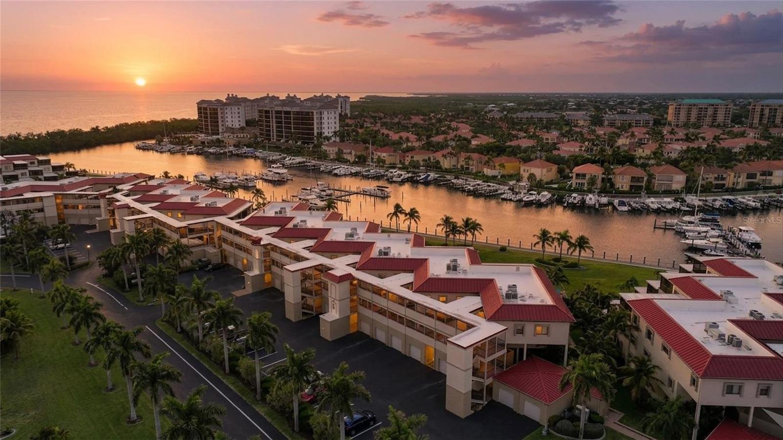 Foto de propiedad en 3230 SOUTHSHORE DR #34A PUNTA GORDA con MLS# C7527063