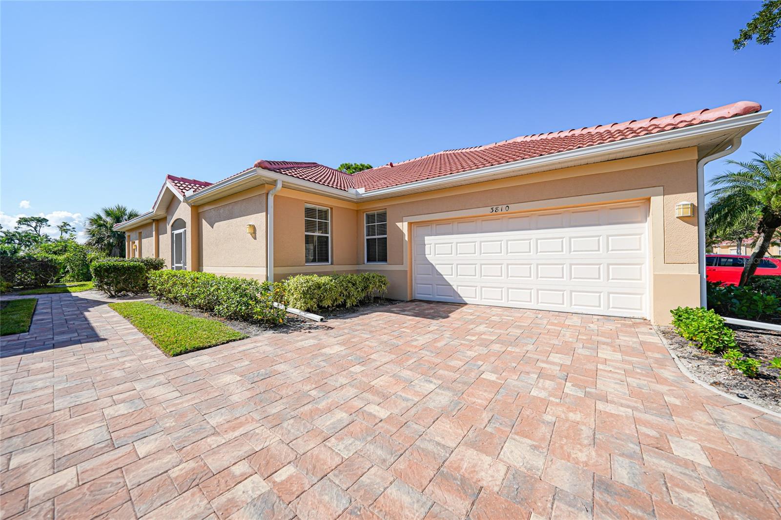 Foto de propiedad en 3810 COBIA VILLAS CT PUNTA GORDA con MLS# C7527433