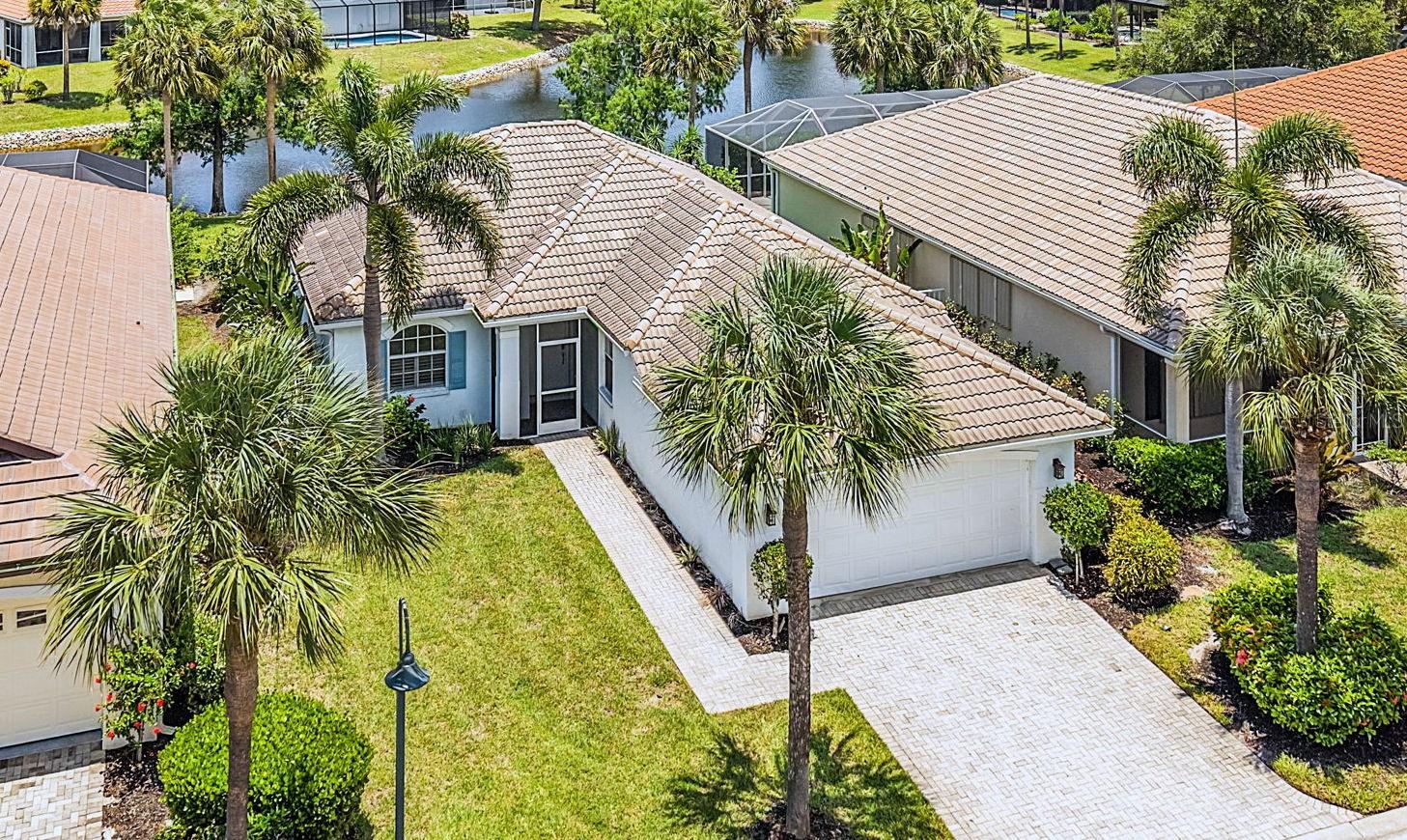 Foto de propiedad en 17762 COURTSIDE LANDINGS CIR PUNTA GORDA con MLS# C7528067