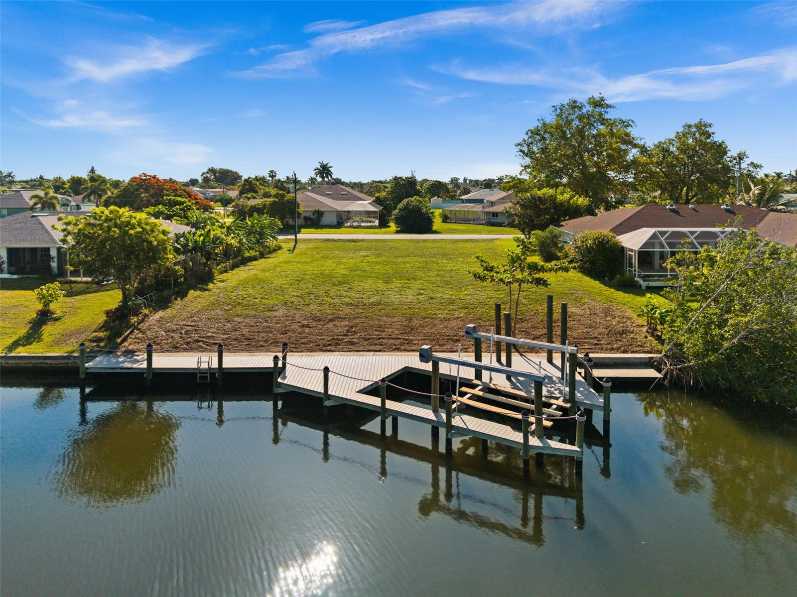 650 Sq Ft Dock with 10K lift and Kayak Launch already installed!