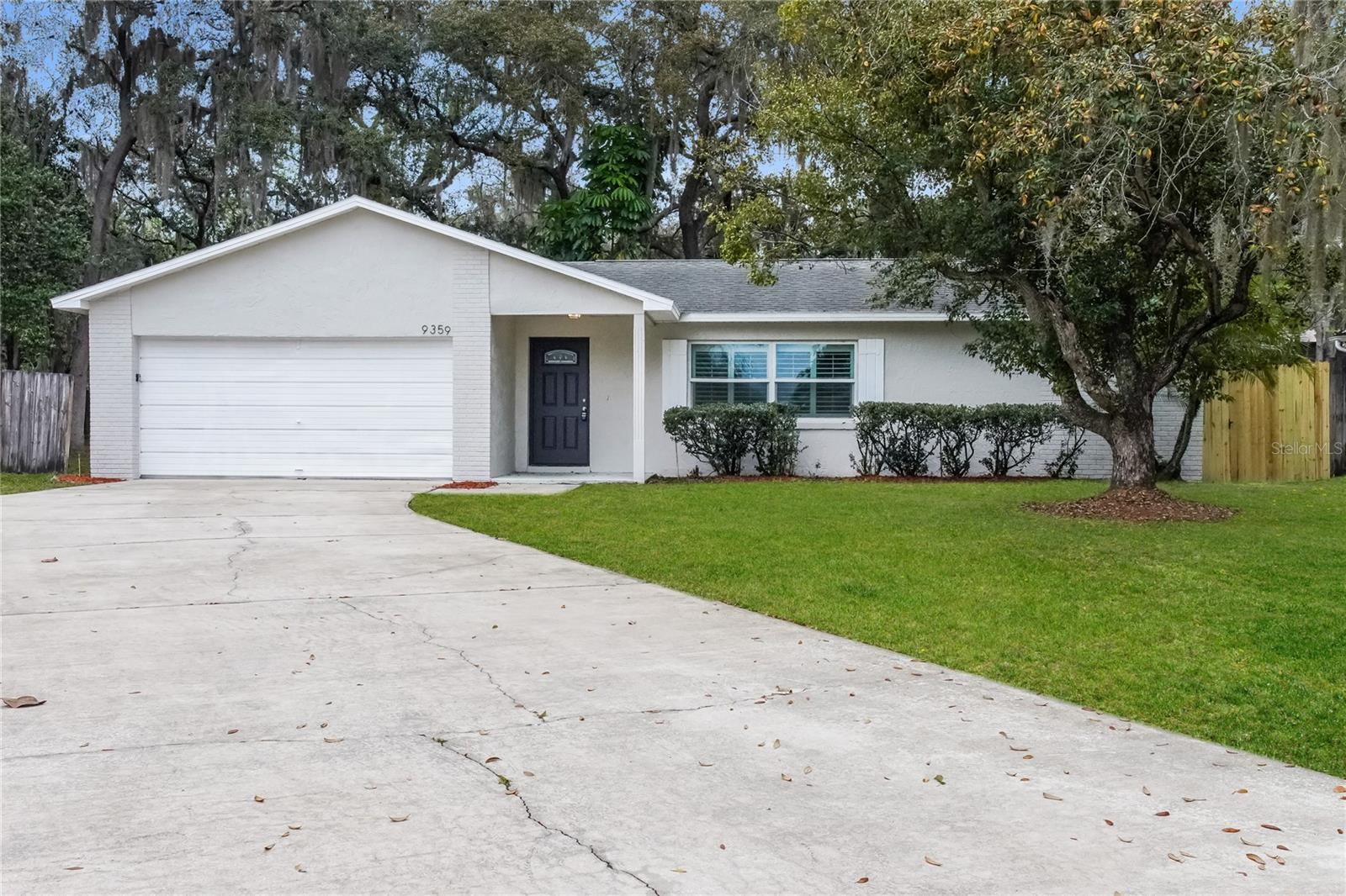 Foto de propiedad en 9359 TOBY LN ORLANDO con MLS# C7528502