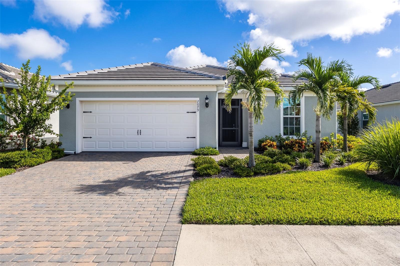 En Venta 7079 CHAPEL CREEK LN, NORTH FORT MYERS, FL 33917