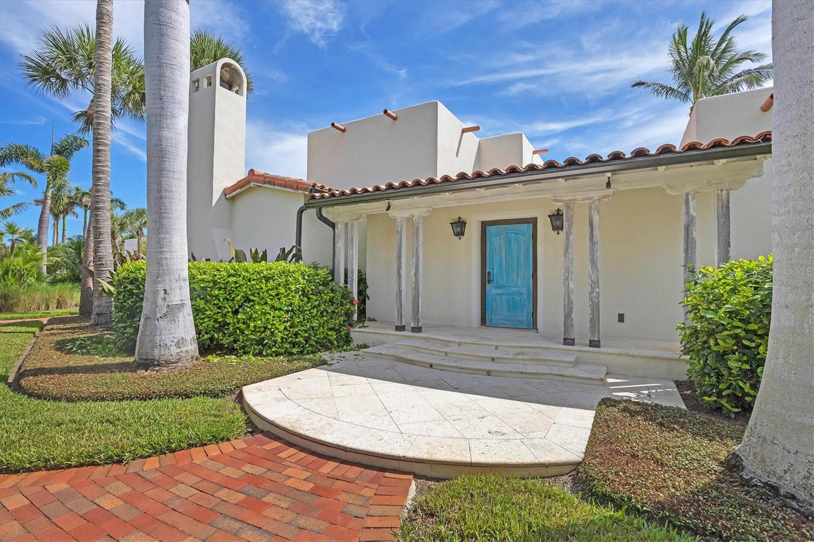 Foto de propiedad en 1021 10TH ST W BOCA GRANDE con MLS# D6143532
