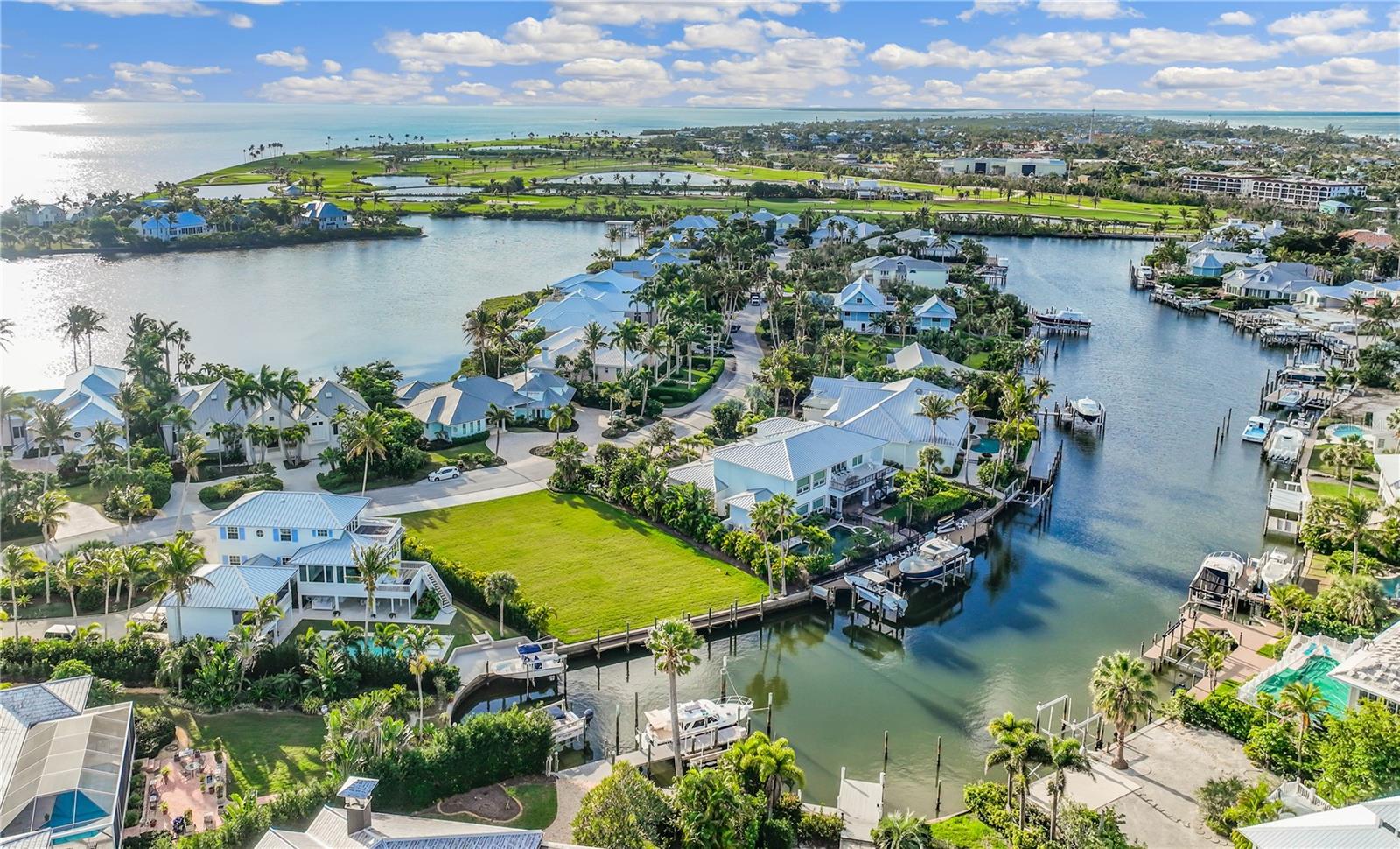 Foto de propiedad en 1639 JEAN LAFITTE DR BOCA GRANDE con MLS# D6144474
