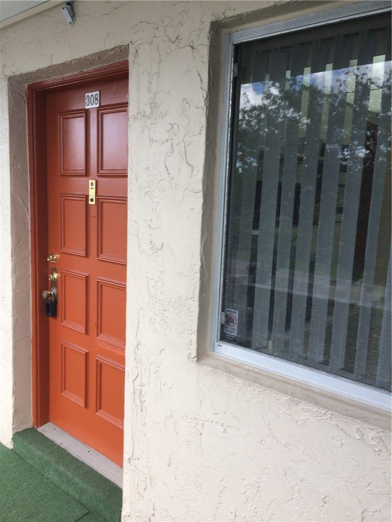 En Renta 3571 Inverrary Drive 308, Lauderhill, FL 33319, Lauderhill, FL 33319