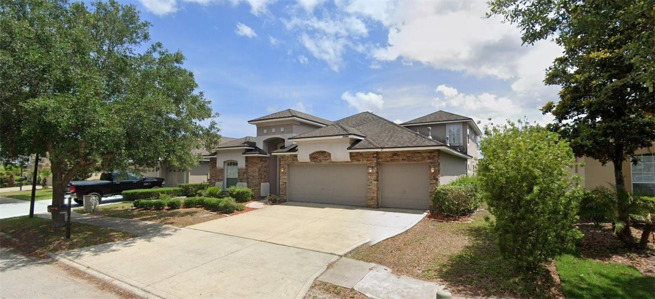 Foto de propiedad en 14351 Millhopper, FL 32258  con MLS# 