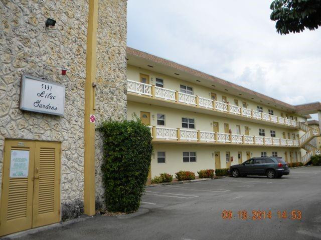 En Venta 5131 W Oakland Park Boulevard 107, Lauderdale Lakes, FL 33313, Lauderdale Lakes, FL 33313