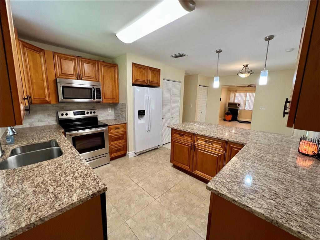En Renta 10911 NW 45th Street 1, Coral Springs, FL 33065, Coral Springs, FL 33065