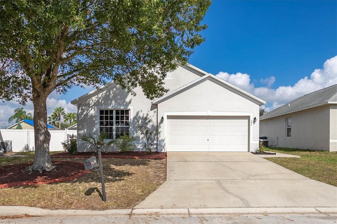 Foto de propiedad en 547 Madina, FL 33837  con MLS# 