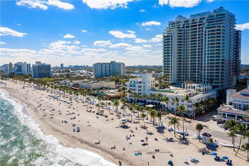 Foto de propiedad en 101 S Fort Lauderdale Beach Boulevard 2703, Fort Lauderdale, FL 33316 Fort Lauderdale con MLS# 