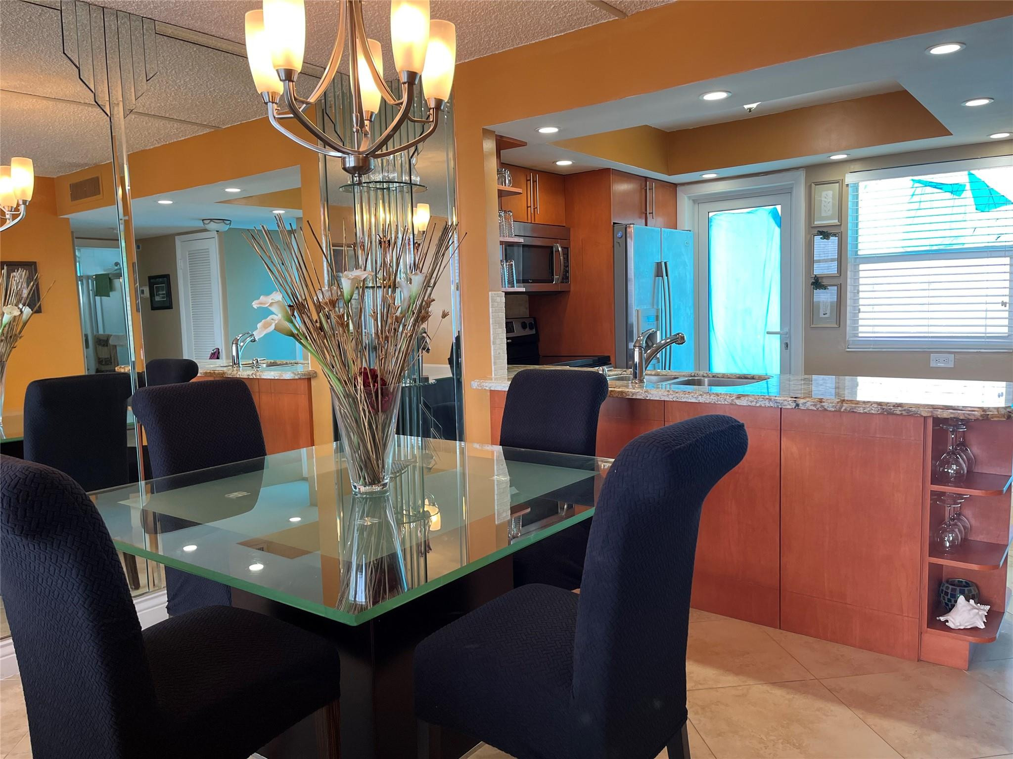 Foto de propiedad en 201 N Ocean Boulevard 1106, Pompano Beach, FL 33062 Pompano Beach con MLS#