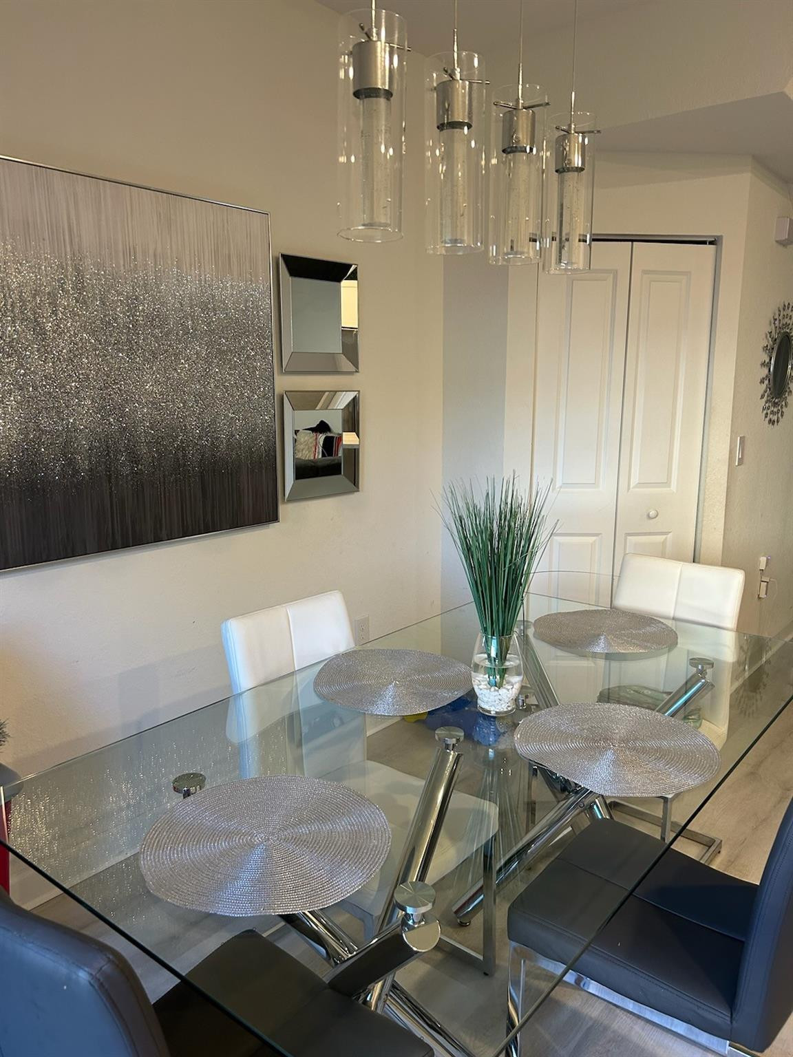 En Renta 851 NE 211th Street, Miami, FL 33179, Miami, FL 33179