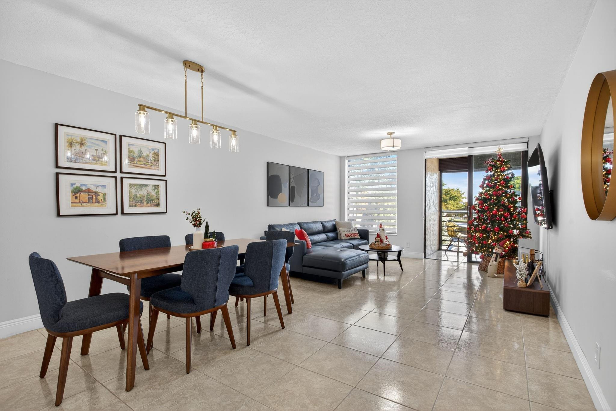 Foto de propiedad en 6301 N University Drive 319, Tamarac, FL 33321 Tamarac con MLS# 