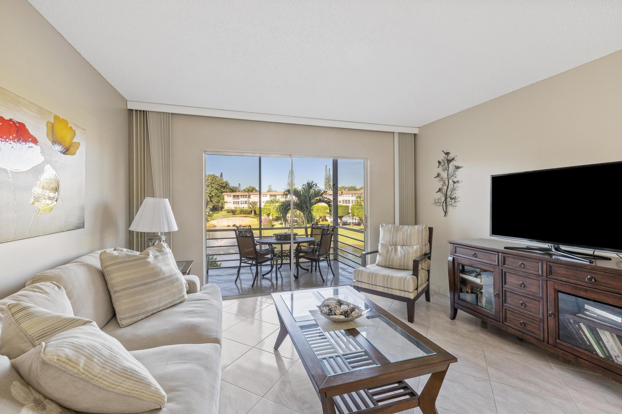 Vendido 3501 NW 47th Avenue 505, Lauderdale Lakes, FL 33319, Lauderdale Lakes, FL 33319
