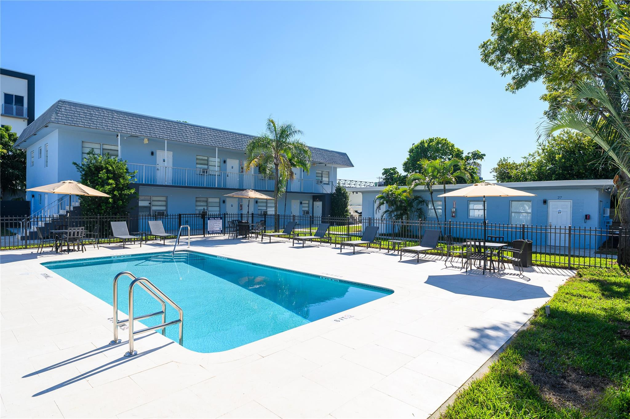 Foto de propiedad en 1020 N Victoria Park Road 27, Fort Lauderdale, FL 33304 Fort Lauderdale con MLS# 