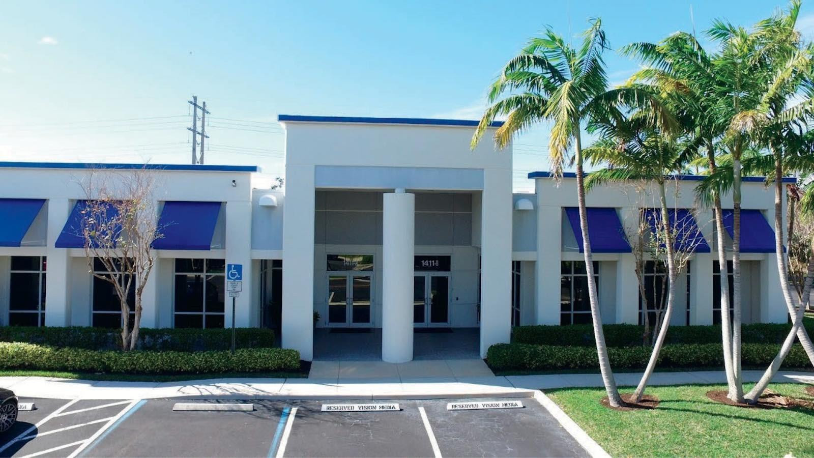 En Venta 1411 Sawgrass Corporate Parkway, Sunrise, FL 33323, Sunrise, FL 33323