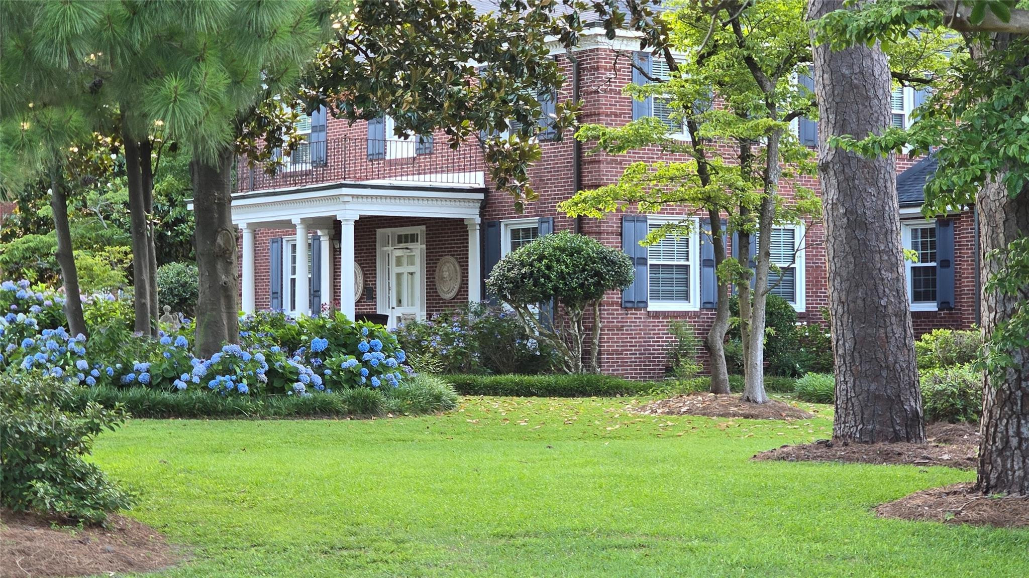 Foto de propiedad en 310 Woodland Drive, NC  con MLS# 