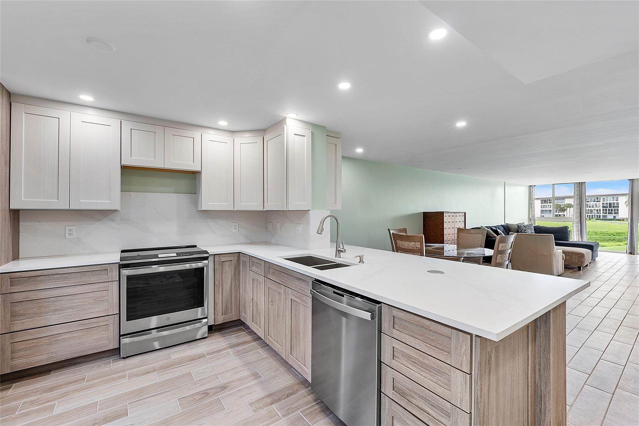 Foto de propiedad en 3502 Bimini Lane B2, Coconut Creek, FL 33066 Coconut Creek con MLS# 