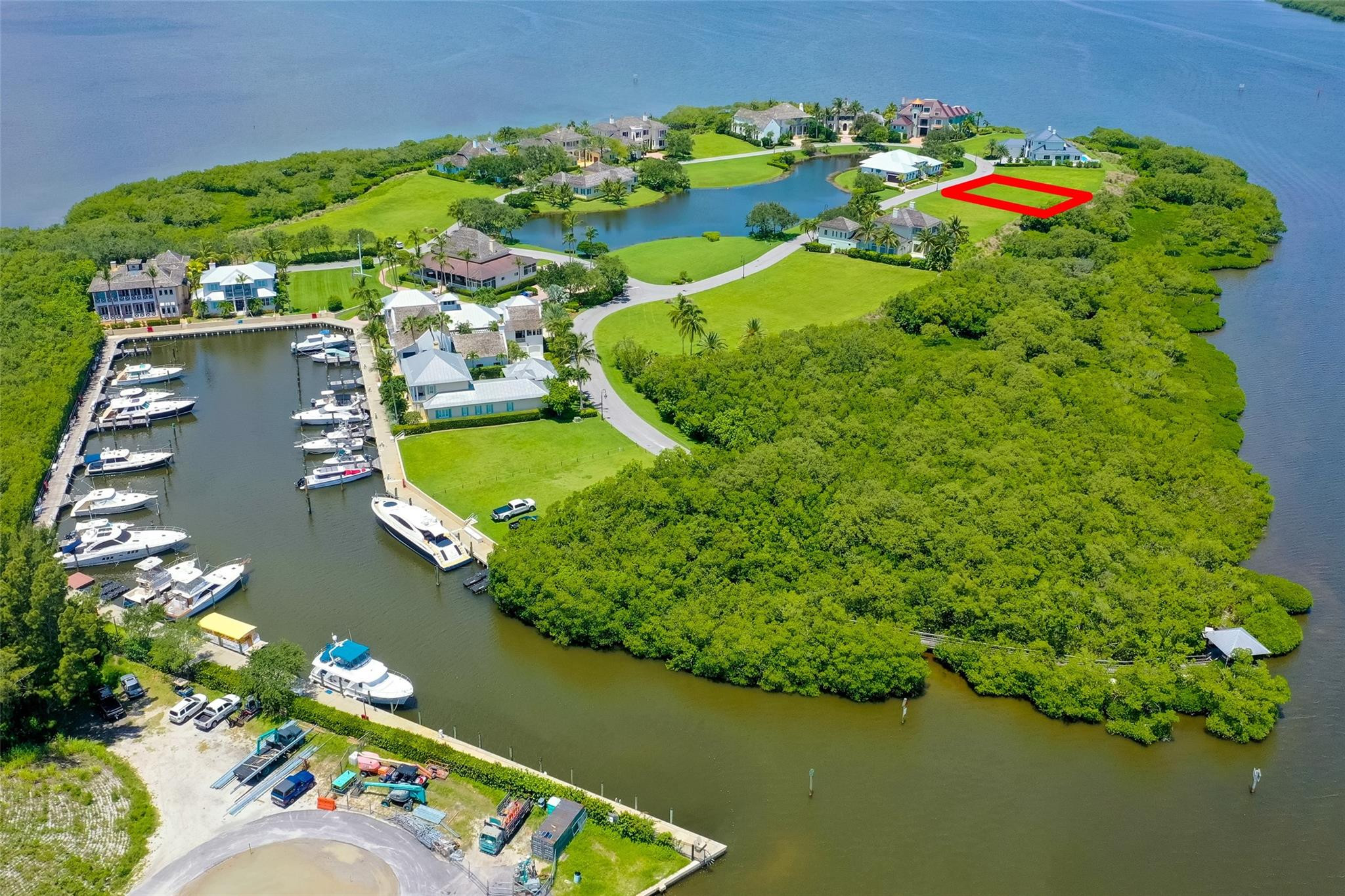 Foto de propiedad en 9260 E Marsh Island Drive, Vero Beach, FL 32963 Vero Beach con MLS# 