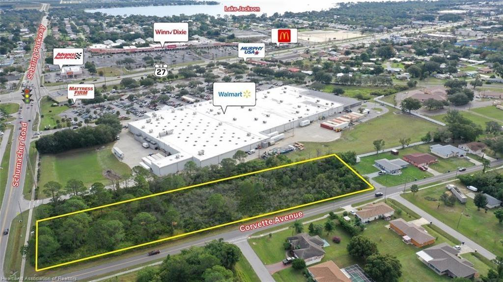 Foto de propiedad en 3237 Schumacher Road, Sebring, FL 33872 Sebring con MLS# 