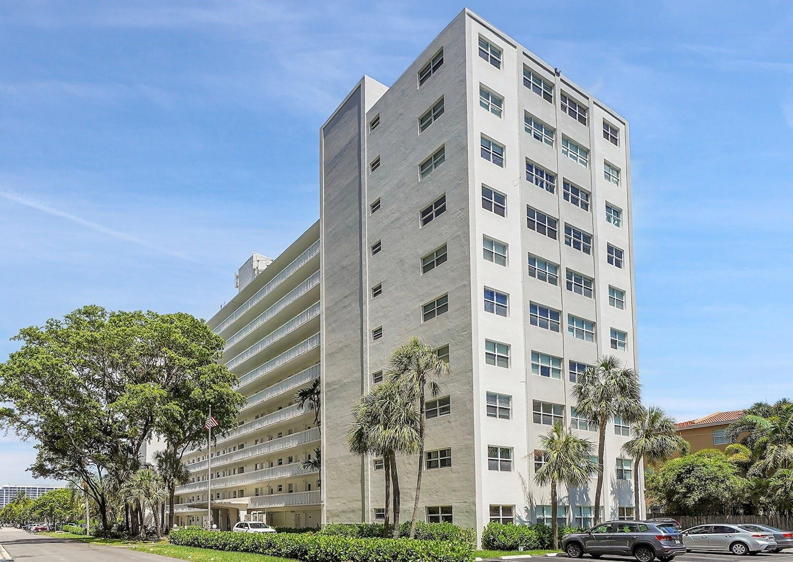 Foto de propiedad en 2555 NE 11th Street 806, Fort Lauderdale, FL 33304 Fort Lauderdale con MLS# 