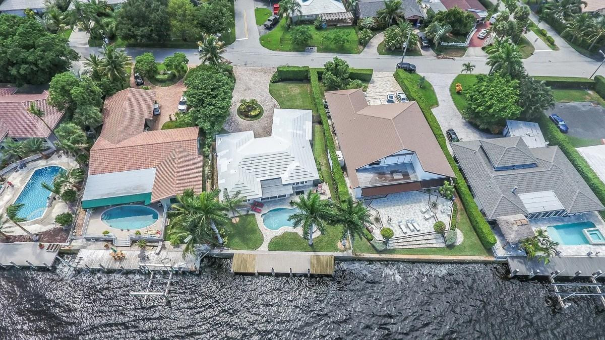 Foto de propiedad en 412 SE 28th Avenue, Pompano Beach, FL 33062 Pompano Beach con MLS# 