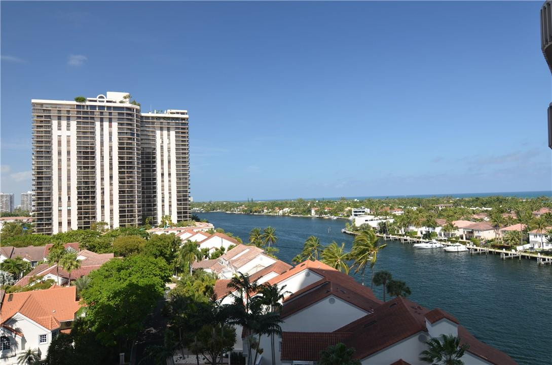 Foto de propiedad en 19355 Turnberry Way 7-L, Aventura, FL 33180 Aventura con MLS# 